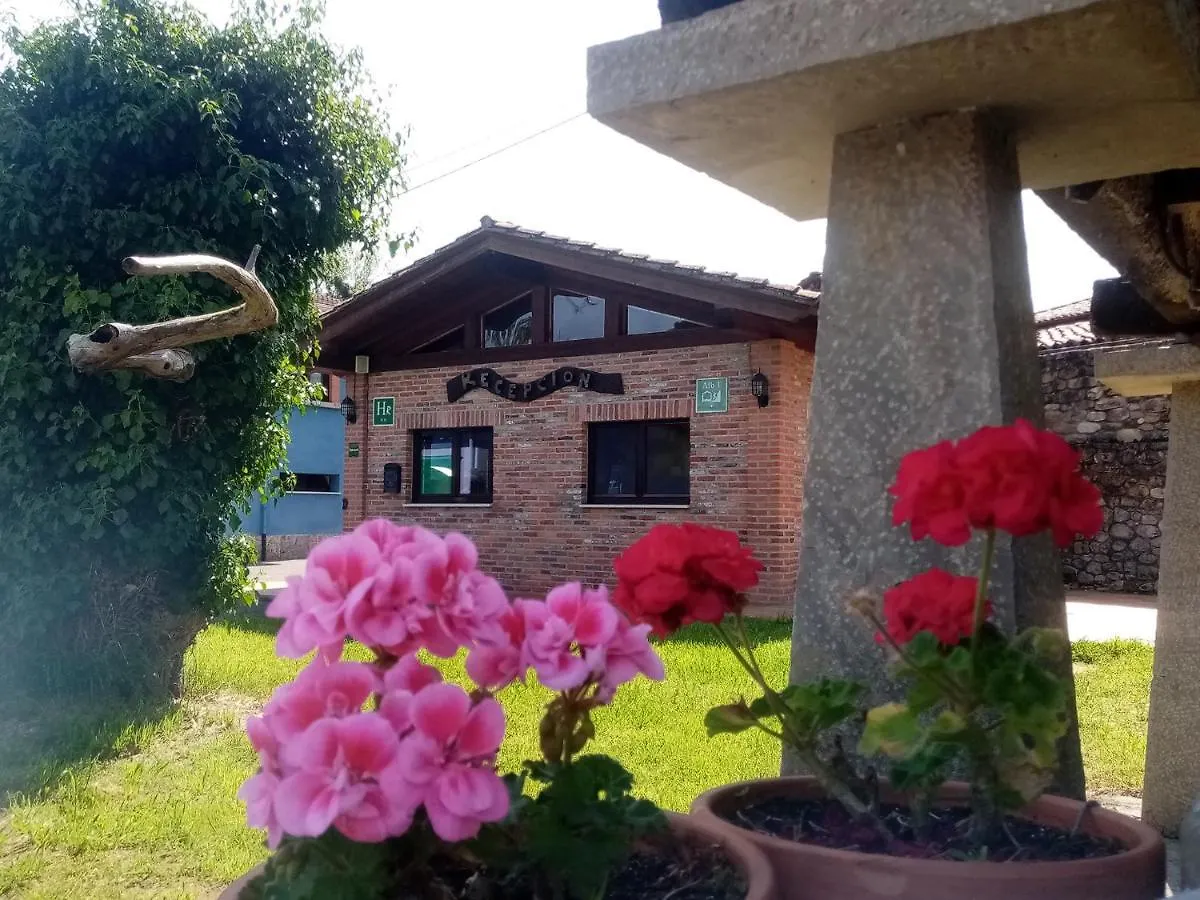 4 Hoteles Familiares en Onís cerca de la Diócesis de Oviedo