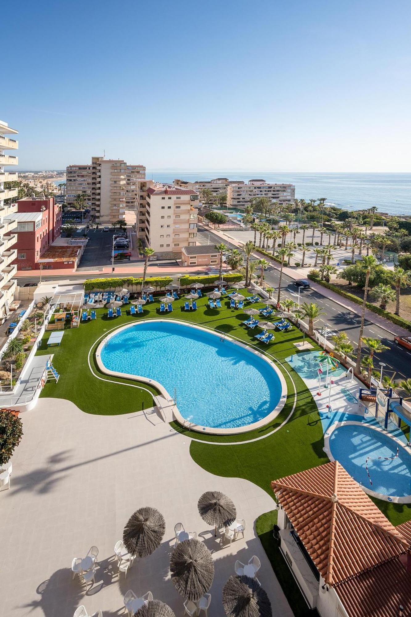 Cerca de Playa de La Mata: 5 Hoteles de Playa Comparados